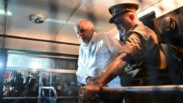 Ranil unable to appear in court on Aug. 26 due to ill-health: Hospital sources