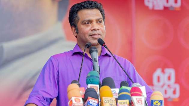 Minister evades media attempt to extract apology
