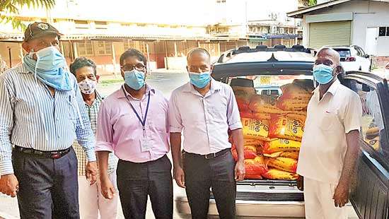 Medics donate dry rations to the needy