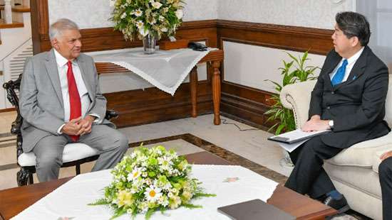 Japan-SL discuss LRT, Central Expressway, BIA projects