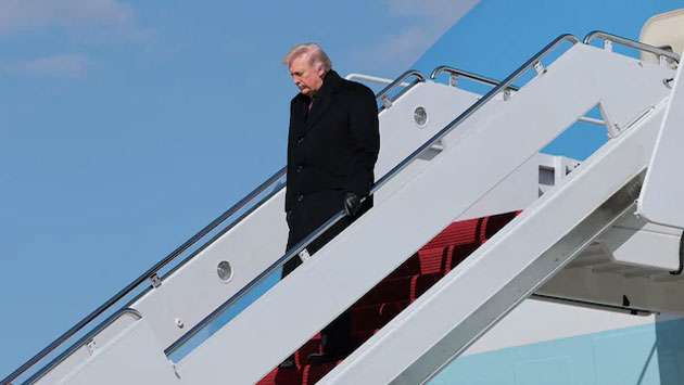 Trump postpones military strikes on Iranian power plants