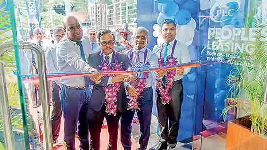 People’s Leasing opens 112th branch in Dematagoda