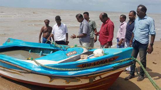 Sri Lankan fishing boat seized near Kodiyakkarai, India
