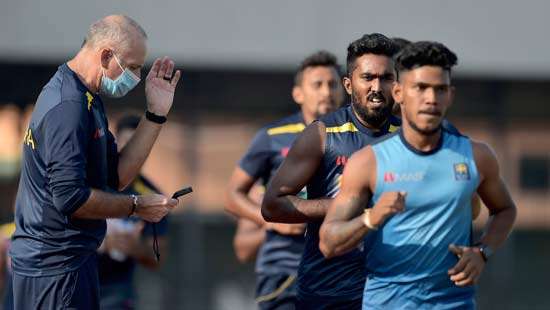 Cricketers perform ‘2 KM’ run fitness test