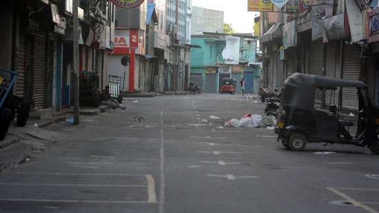 Bustling Pettah is deserted