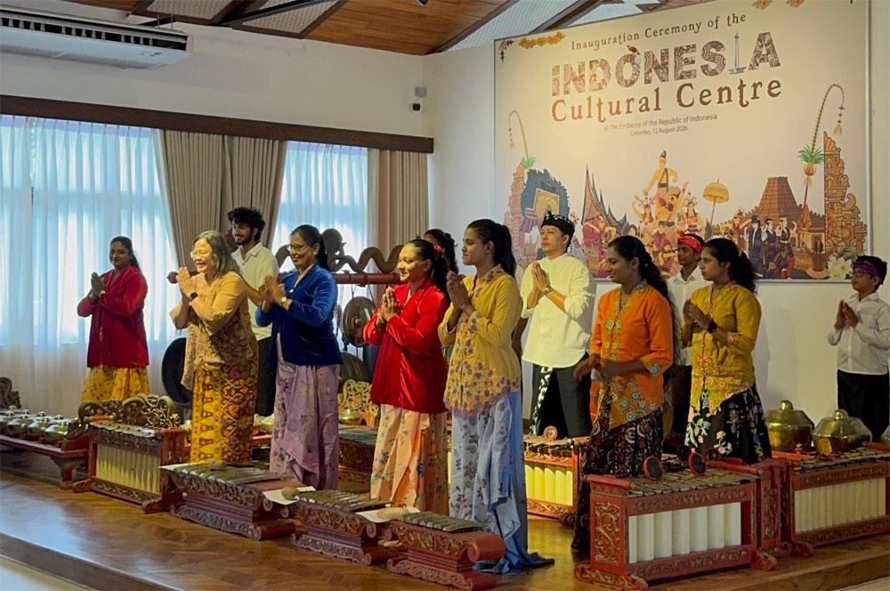 Performers presenting Indonesian cultural traditions at the inauguration ceremony
