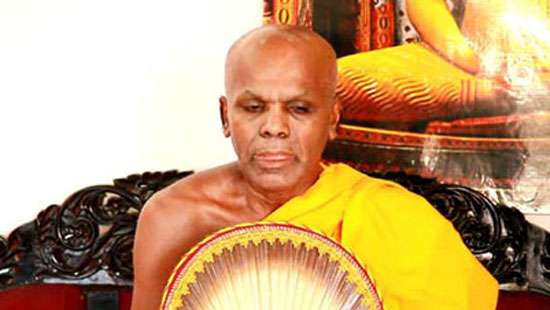 Asgiriya Chapter Anunayaka Thera calls for fair and just rule