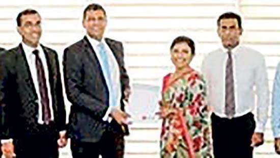 Seylan Bank-Browns EV offer exclusive leasing facilities