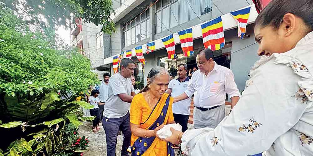 CSI COLLEGE CELEBRATES VESAK  DANSALA