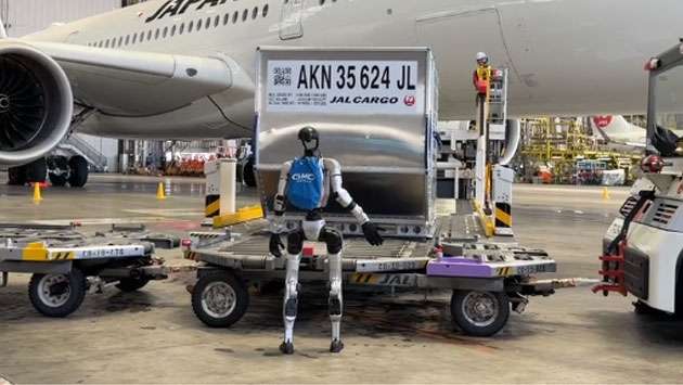 Japan Airlines trials humanoid robots as ground handlers