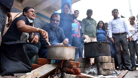 ’Mala batha’ cooked to send govt. home...