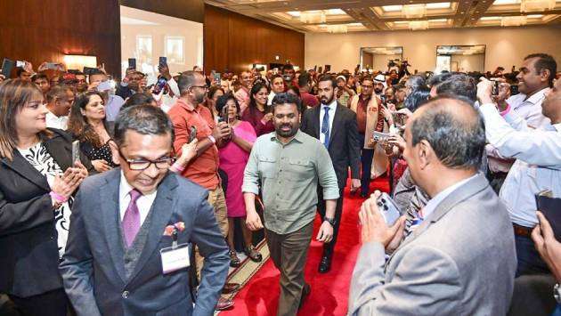 UAE diaspora meets President
