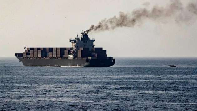 US transfers crew of captured Iranian ship to Pakistan