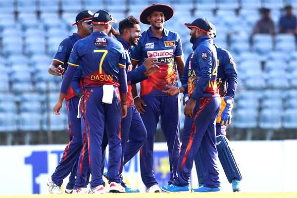 Sri Lanka warm up for qualifiers with massive win