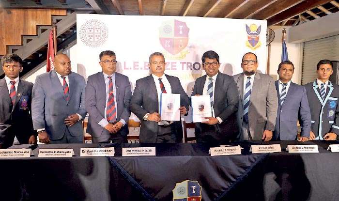 https://www.dailymirror.lk/sports/Wesley-and-Kingswood-confront-for-Blaze-Trophy/244-345488