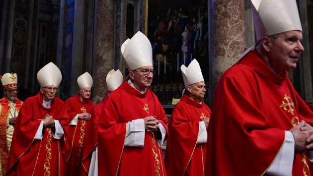 Cardinals set to begin voting to elect new pope in Sistine Chapel