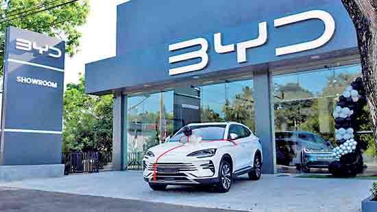 BYD opens  Ampara showroom