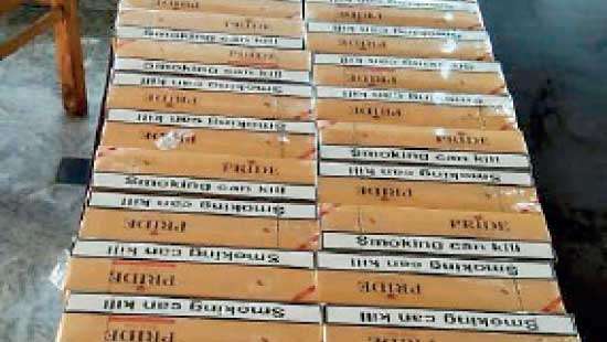 STF seizes Rs.0.6Mn worth illicit cigarettes from Mutwal