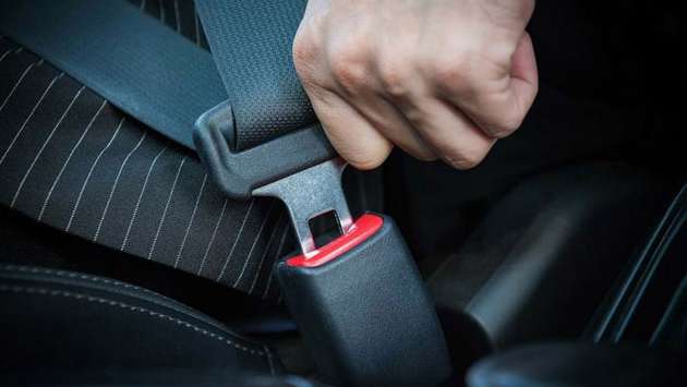 Cabinet approves mandatory seat belts on expressways