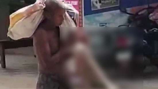 “Bring the account holder”: Indian man takes sister’s remains to bank
