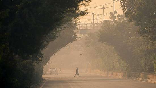 Schools and colleges shut as pollution worsens
