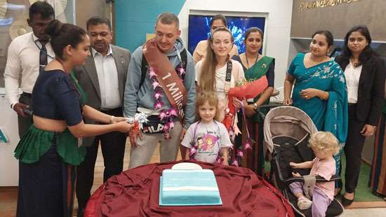 Sri Lanka welcomes one millionth tourist