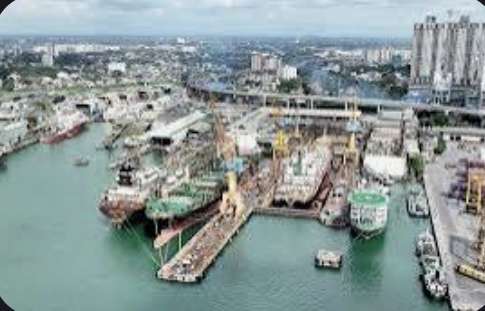 Colombo Dockyard trading suspension deferred until Dec.