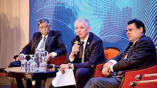 CMA Sri Lanka hosts students’ dialogue with IFAC President