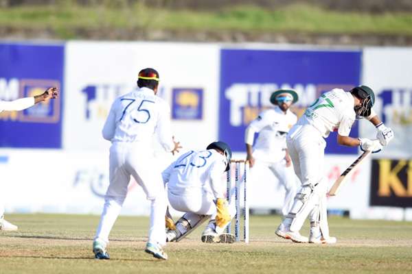 Sri Lanka take three wickets to stay alive in first Pakistan Test