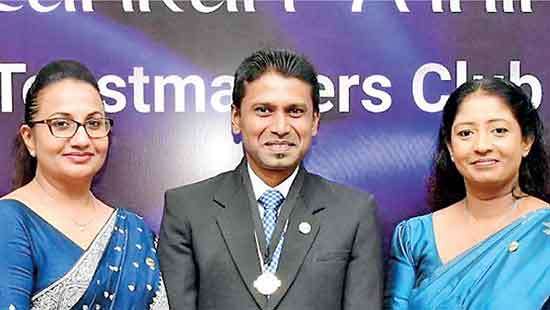 SriLankan Toastmasters raise a toast to 22 years of excellence