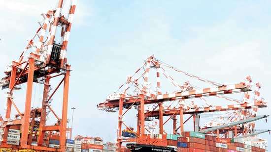 Govt decides to develop West Terminal with an investor