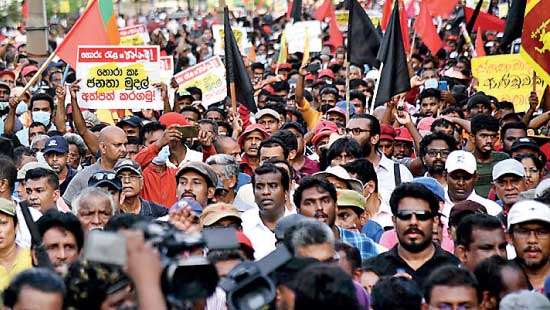 NPP protest march reaches Town Hall