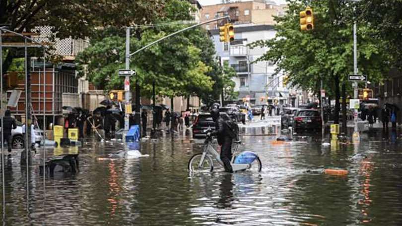 New York City: State of emergency declared over flash flooding