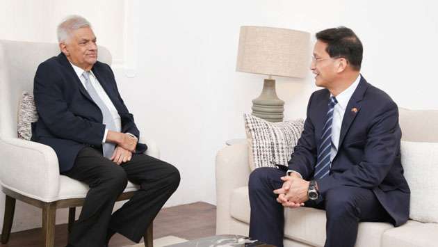 Chinese Ambassador meets Ranil