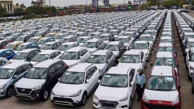 Massive demand for new vehicles continues despite soaring price