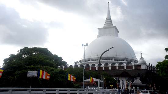 Binara Full Moon Poya