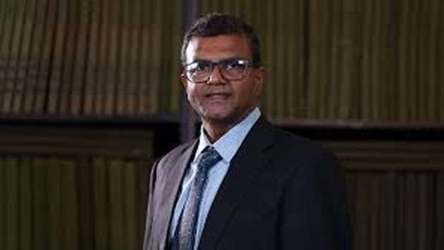 Pressure mounts on Finance Secretary to resign