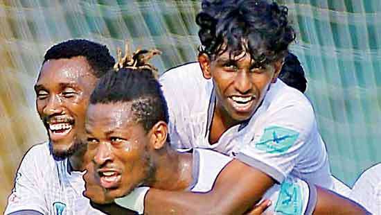 Solid show by Anuradhapura footballers