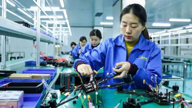 China announces record $1tn trade surplus despite Trump tariffs