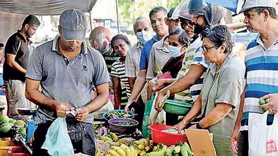 Colombo prices show signs of pressure on consumer pocketbooks in December