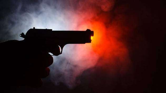 Police open fire at Minuwangoda injuring one