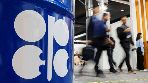 OPEC+ members meet to set new oil quotas following UAE’s exit