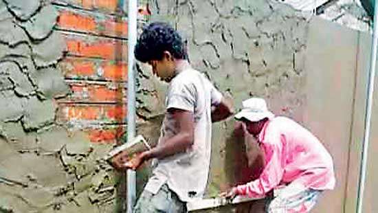 Persistent real estate sector decline sheds light on troubles brewing in housing