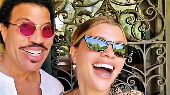 Sofia throws a picnic for her dad Lionel  Richie’s birthday