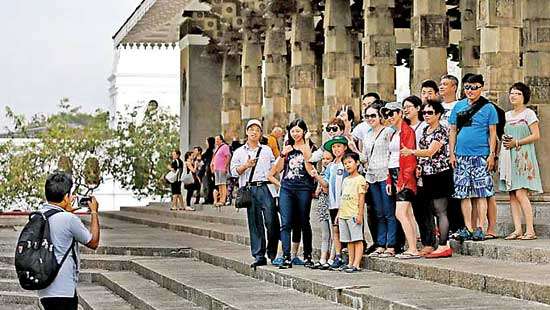 Sri Lanka braces for Chinese tourist arrival slowdown