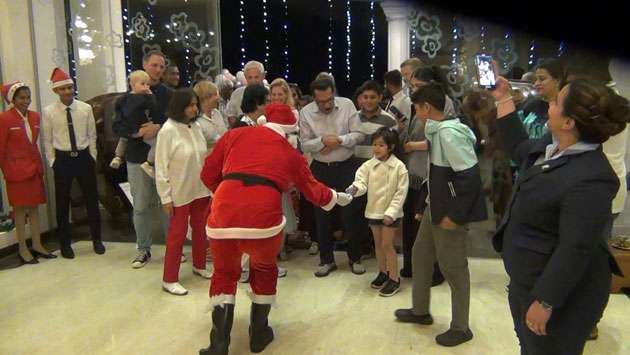 Tourists flock to Nuwara Eliya for Christmas celebrations
