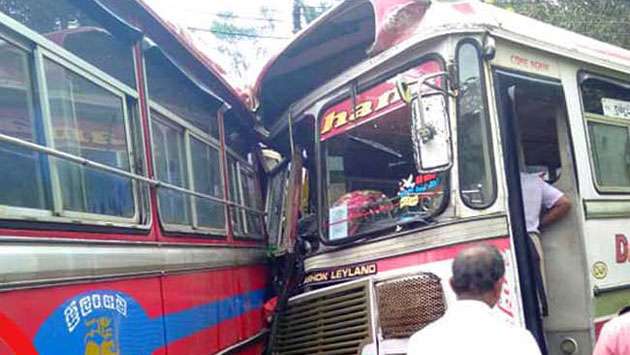 18 passengers hospitalised after bus accident