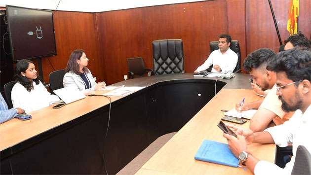 Nalinda Jayatissa holds talks with Meta to tackle social media misinformation