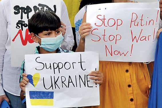 Ukrainian community in SL launch protest