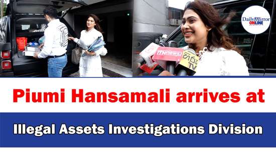 Piumi Hansamali arrives at Illegal Assets Investigations Division